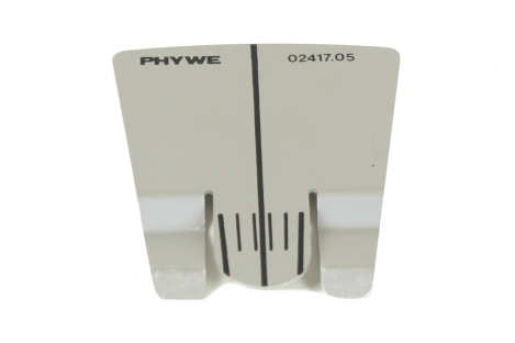 Aperture plate for turntable