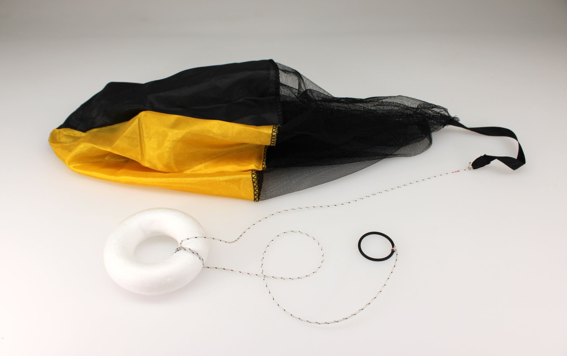 Parachutes for rocket model, 3 pcs.