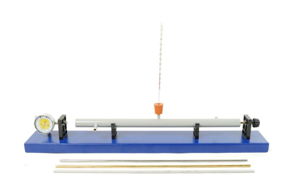 Dilatometer with clock gauge