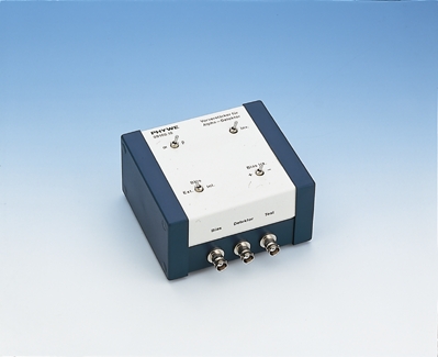 Pre-amplifier for alpha detector