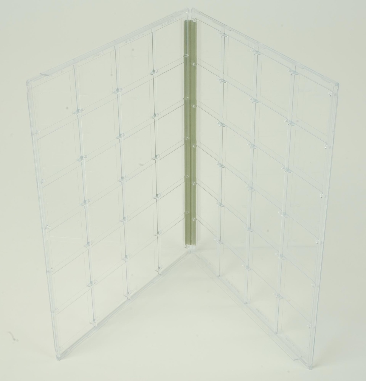 Slide magzine, plastics