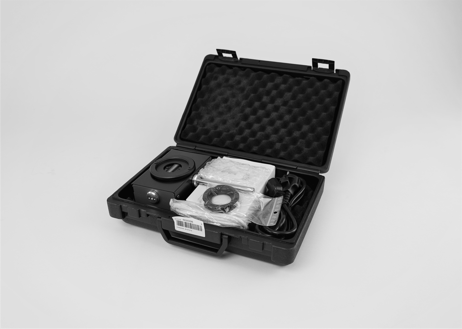 Digital array camera