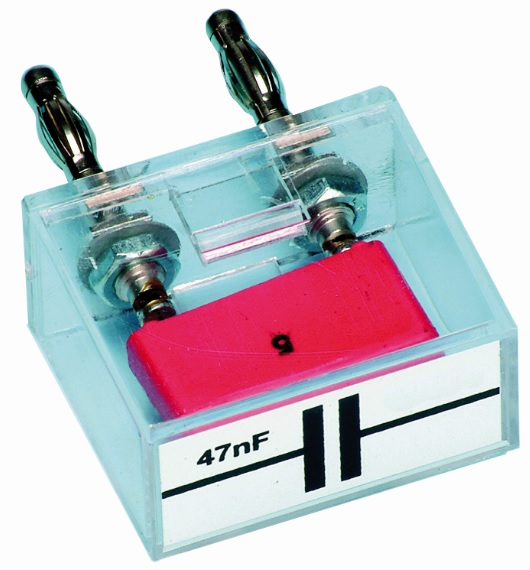 Capacitor 1nF, G1