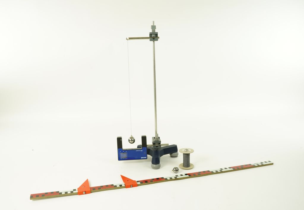 Mathematical pendulum with COBRA SMARTsense