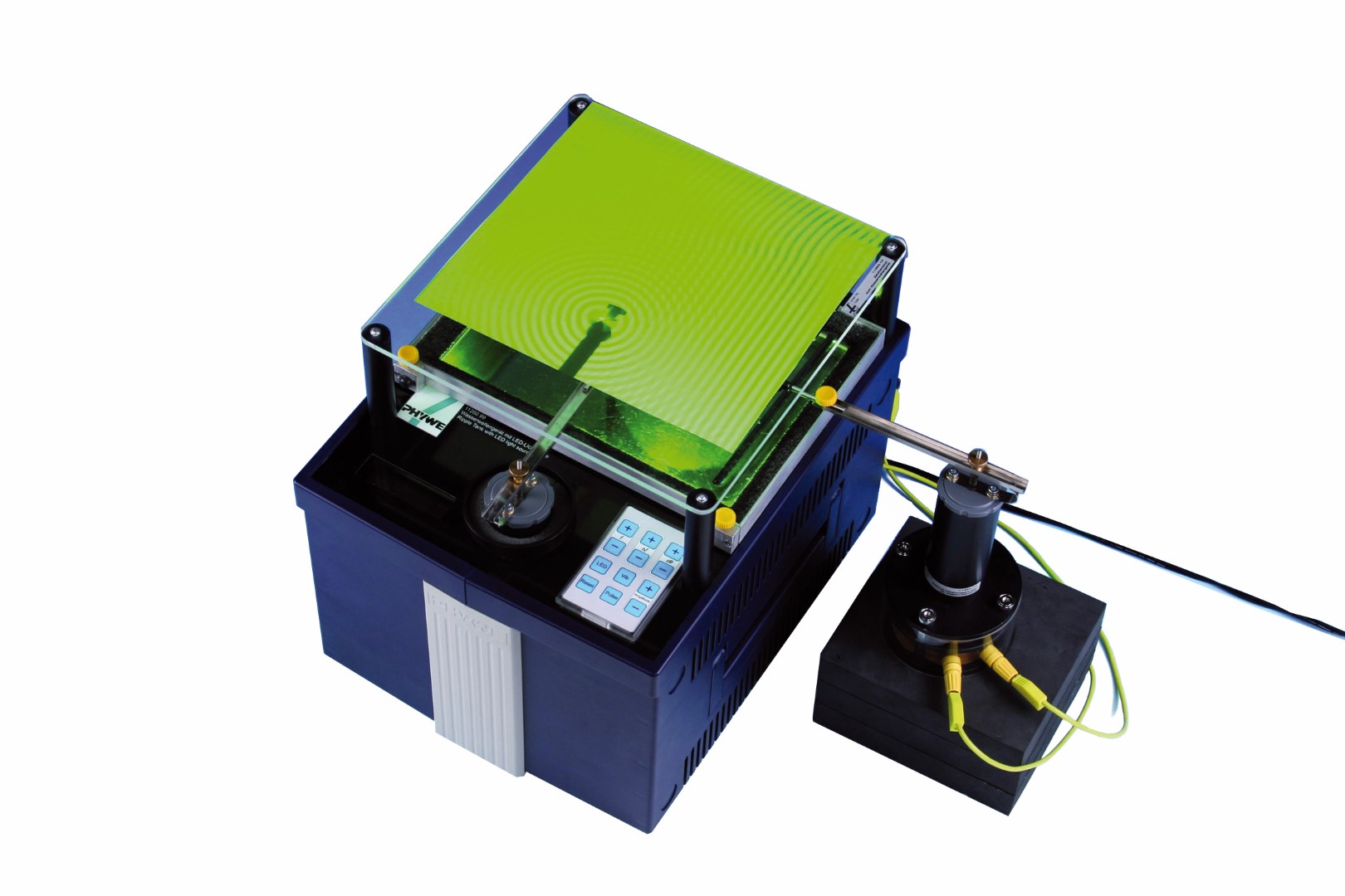 Interference and diffraction of water waves with the Ripple Tank